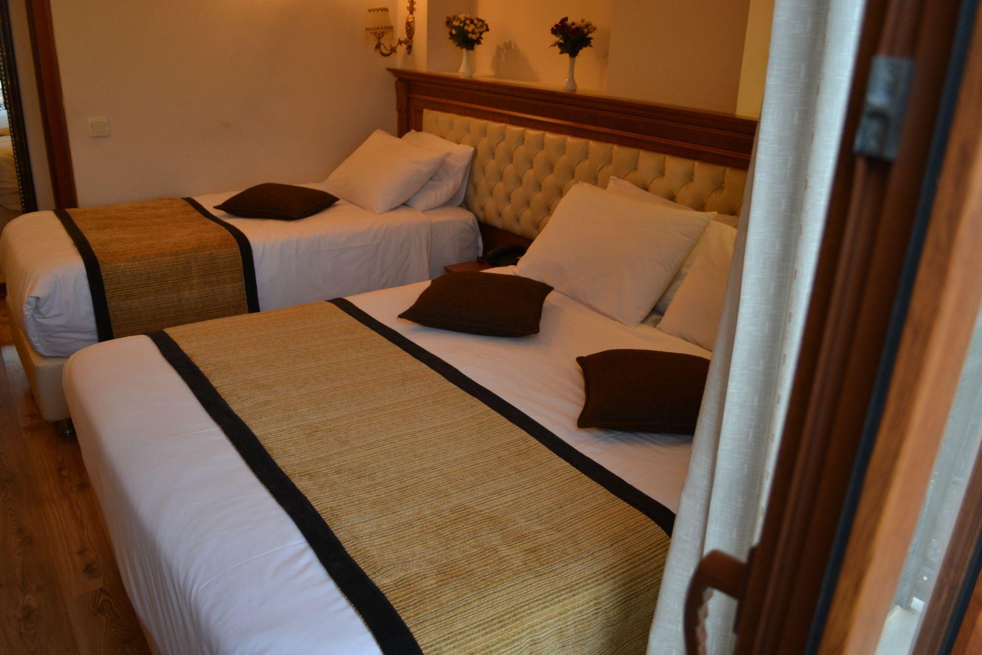 Seven Days Hotel - Istanbul Exterior photo