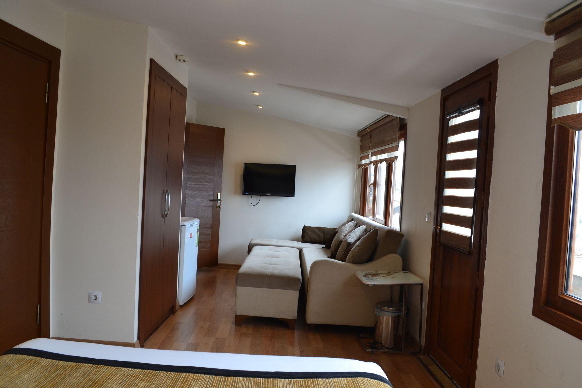 Seven Days Hotel - Istanbul Exterior photo